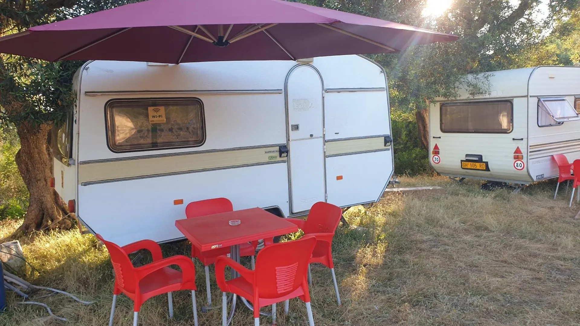 Aquariumi Jale Camping 0*, Ял Албания
